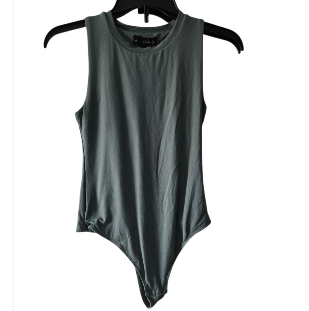Preowned House Of Harlow Body Suit